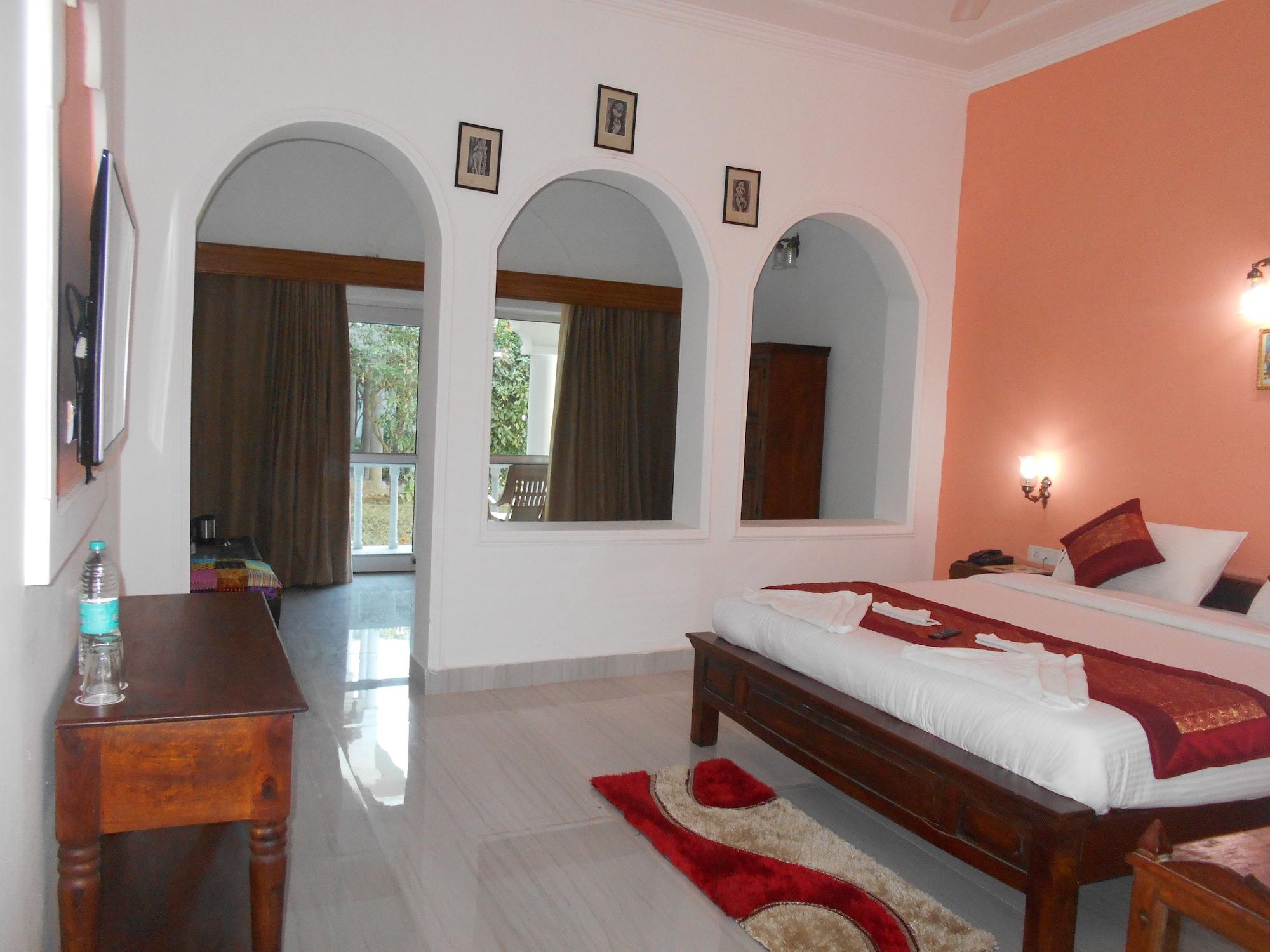 Hotel Isabel Palace Khajurāho Extérieur photo
