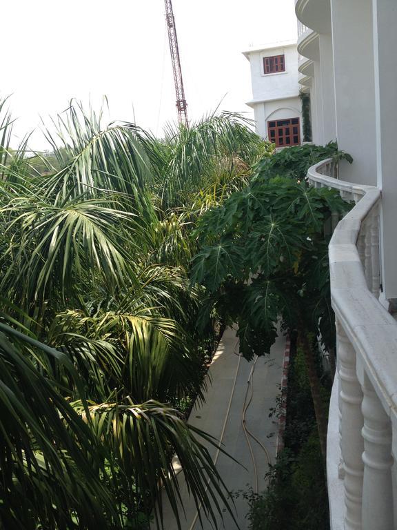 Hotel Isabel Palace Khajurāho Extérieur photo